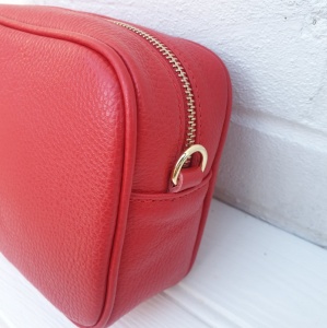 Tassel Zip Leather Bag - Red